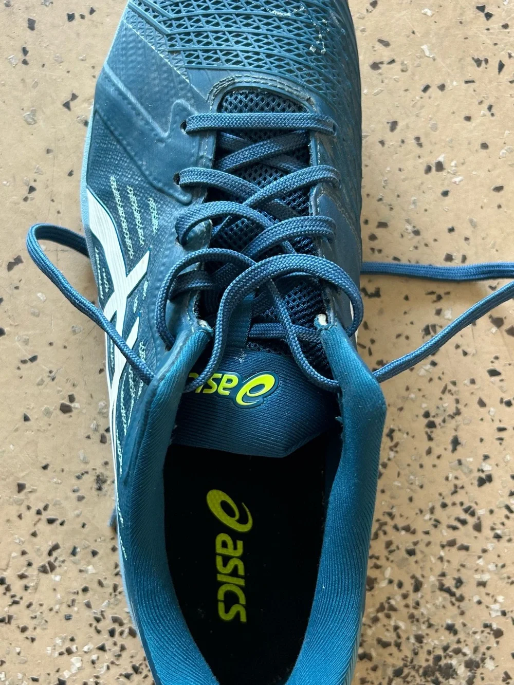 Asics men athletic